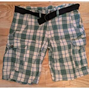 WXY Plaid Cotton Cargo Shorts Men's Size 34 Green/White Black Belt